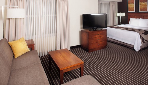 Studio, 1 King Bed with Sofa bed, Non Smoking