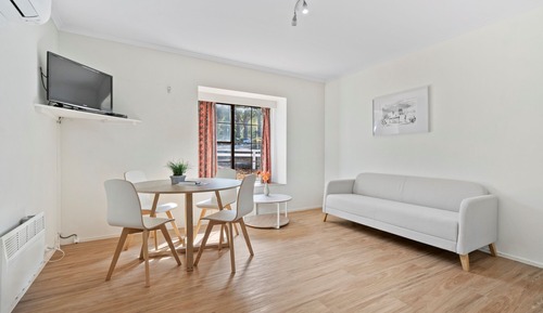 2 Bedroom Apartment - Family