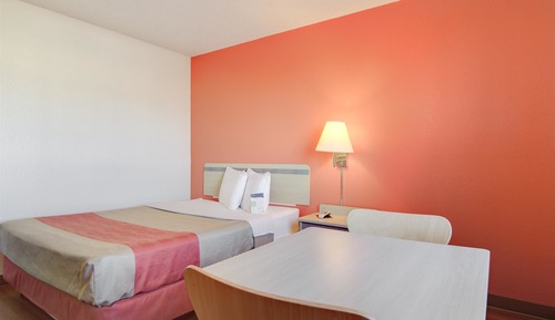 Standard Room, 1 Queen Bed, Non Smoking