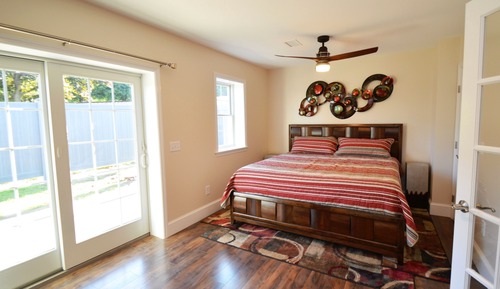 Premium Condo, 2 Bedrooms, Kitchen, Lakeside