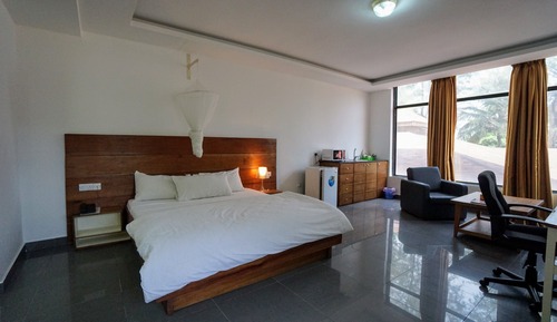Standard Suite