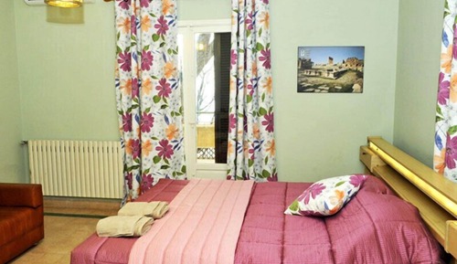 Double Room (Sidon)