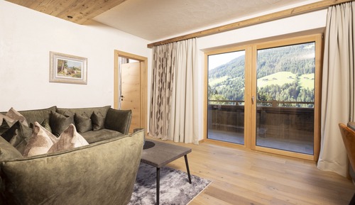 Panoramic Suite