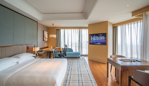 King Executive Deluxe Room River View