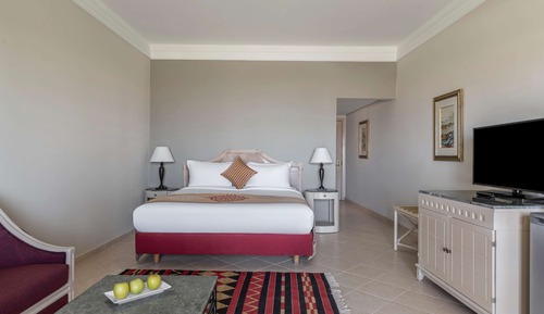 Sea View Room king bed