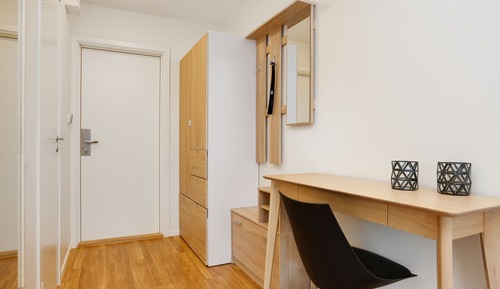 Single Room, Accessible