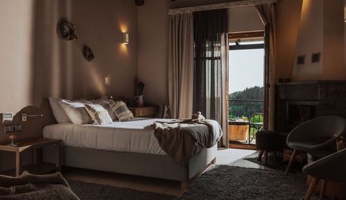 Junior Studio Suite