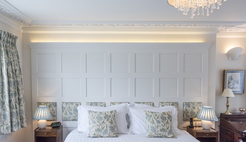 5 Tennyson room