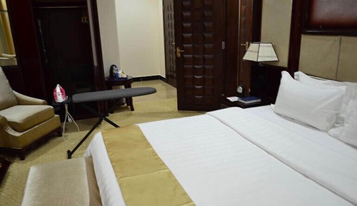 Suite