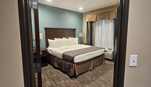 Superior Suite, 1 King Bed with Sofa bed