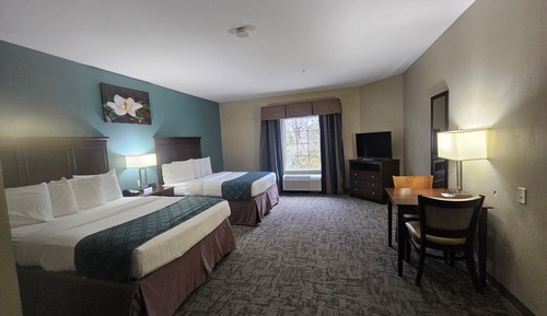 Suite, 2 Queen Beds