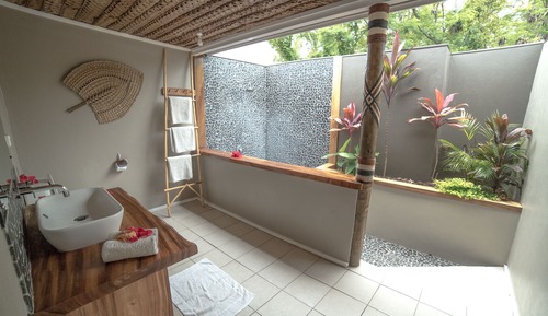 Deluxe Garden Villa