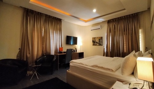 Executive Room