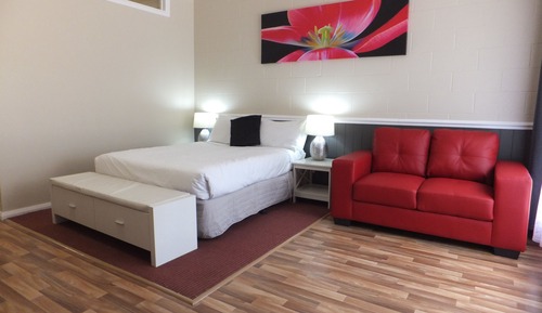 Holiday Unit 6 Berth