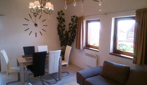 House, 2 Bedrooms, Kitchen