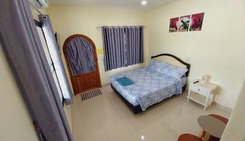 Twin Room B2