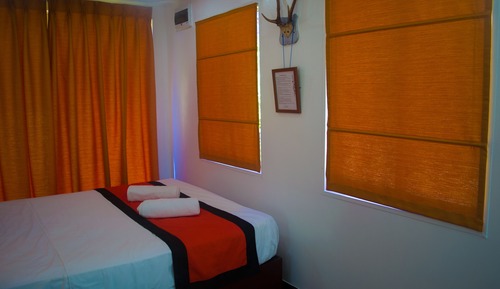 Deluxe Room, 5 Bedrooms, Non Smoking, Garden Area