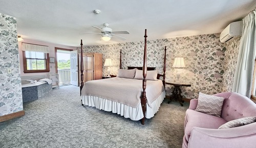Room, 1 King Bed, Non Smoking, Garden View