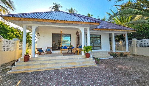 House, 2 Bedrooms, Ocean View, Beachfront