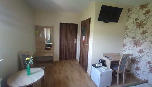 Comfort Apartment, 1 King Bed, Non Smoking, Refrigerator