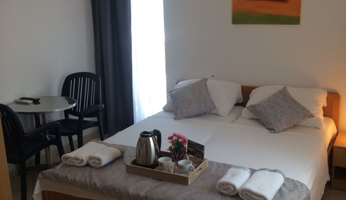 Single Room