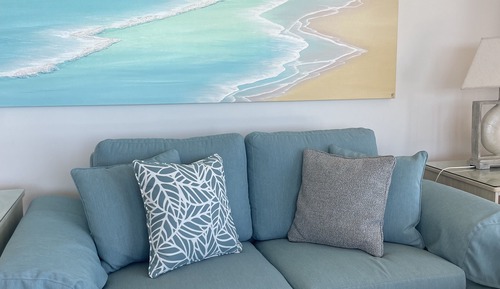 2 Bedroom Beach Front Ocean View Executive Apartment