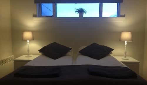 Economy Twin Room (105)