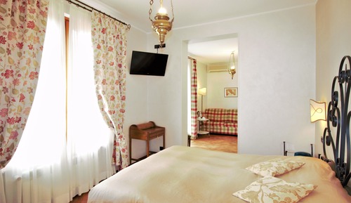 Junior Studio Suite, Terrace