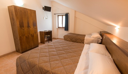 Economy Quadruple Room
