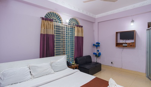 Deluxe Suite