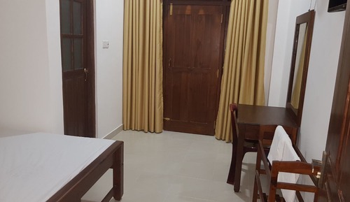 Basic Double Room, 4 Bedrooms
