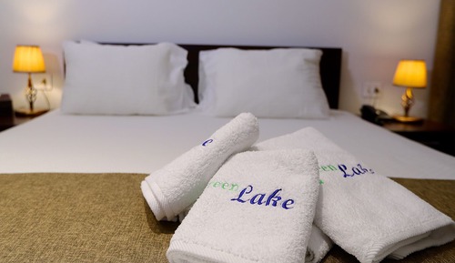 Junior Suite Twin Bed