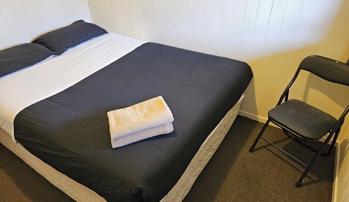 Standard Cabin, Shared Bathroom