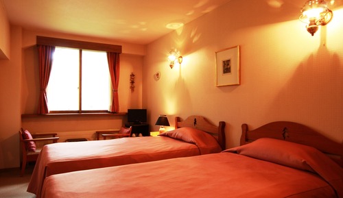 Standard Twin Room, Private Bathroom