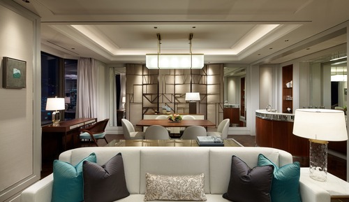 Executive Charlotte Suite Double Room - La Cime Lounge Access, 1 Free Valet Services Included