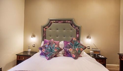 Classic Double Room