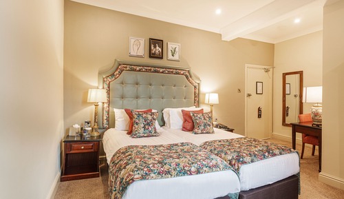 Superior Twin Room