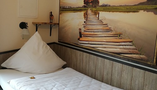 Standard Single Room