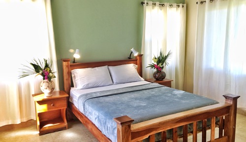 Deluxe House, Multiple Bedrooms, Non Smoking