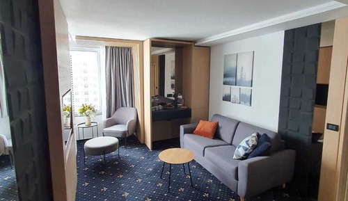 Superior Suite