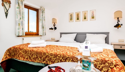 Standard Quadruple Room (mit Etagenbett)