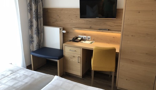 Double Room (1)