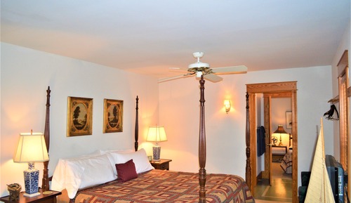 Family Suite, Multiple Beds, Private Bathroom, Garden View