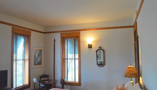 Classic Single Room, 1 King Bed, Private Bathroom, Bay View