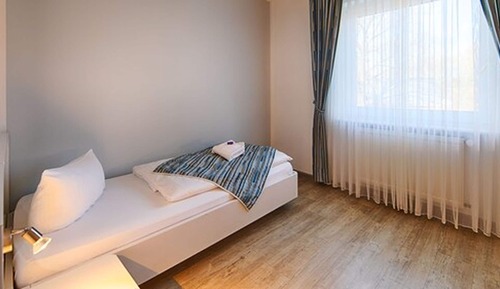 Classic Single Room, 1 Large Twin Bed