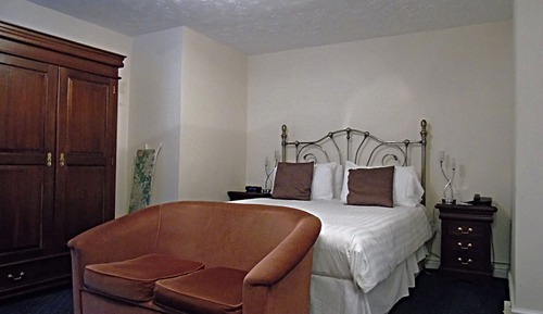 Double Room, 1 Double Bed