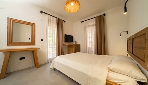 Junior Room