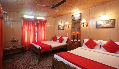 Luxury Quadruple Room, Non Smoking, Lake View