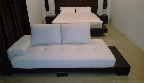 Suite (Jade)