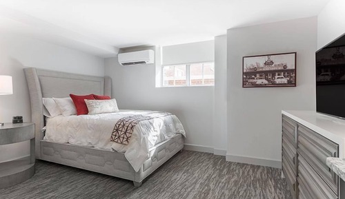 Pioneer Room